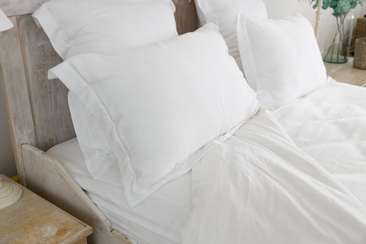 white bed sheets after being washed from yellowing